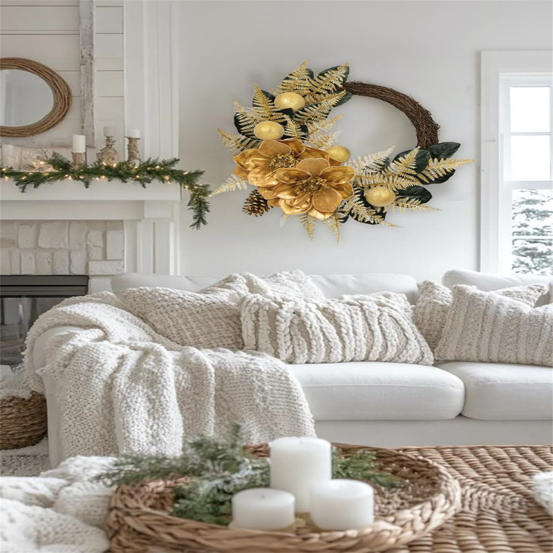 Plastic 61cm Wreath