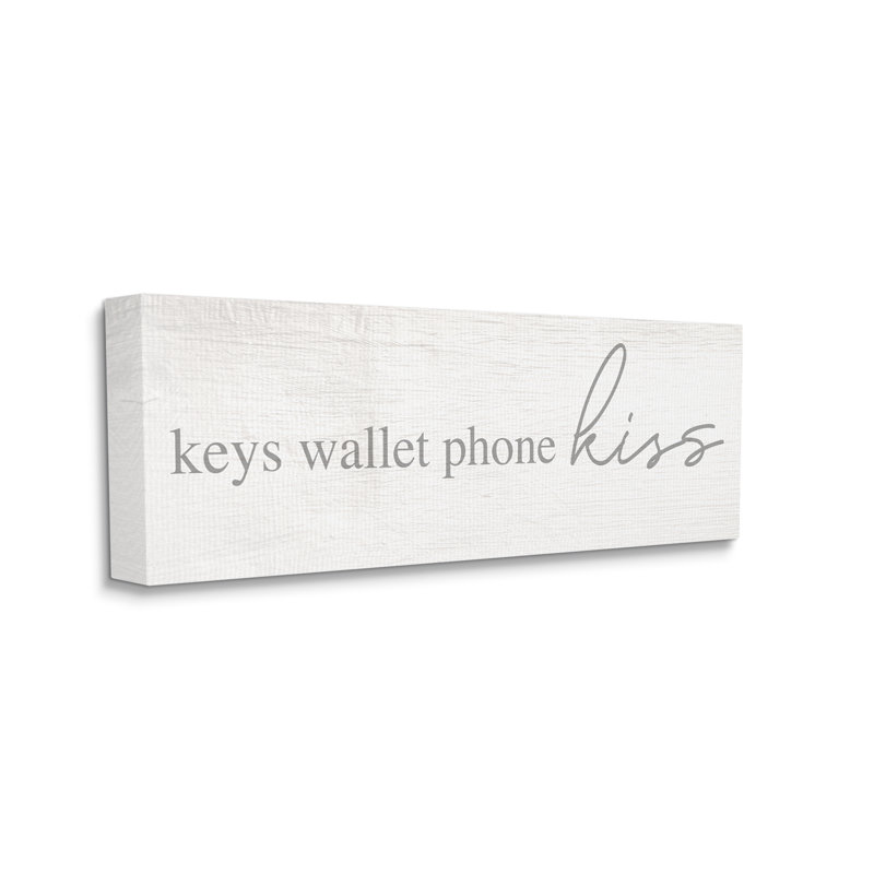 «Keys Wallet» par Daphne Polselli, Toile tendue, H 17 po x l 40 po