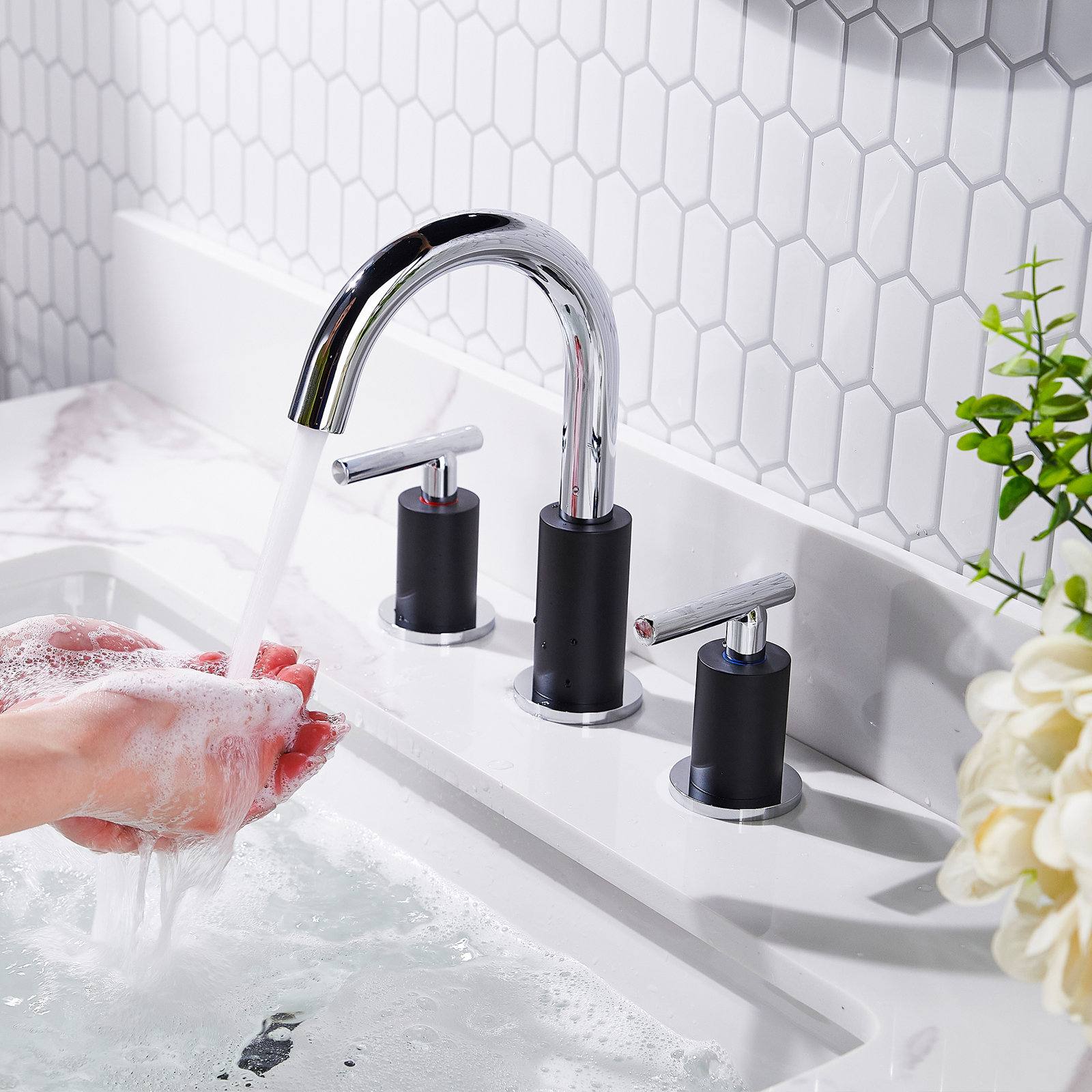 Celestine Widespread Faucet 2-Handle Bathroom Faucet With Drain Assembly 2.0, Black/Chrome