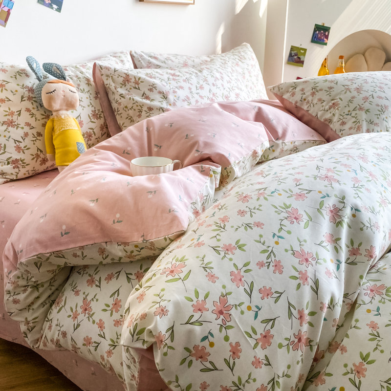 Microfiber Floral Print Comforter Set, Twin XL Comforter + 2 Pillowcases, White/Green/Pink Floral