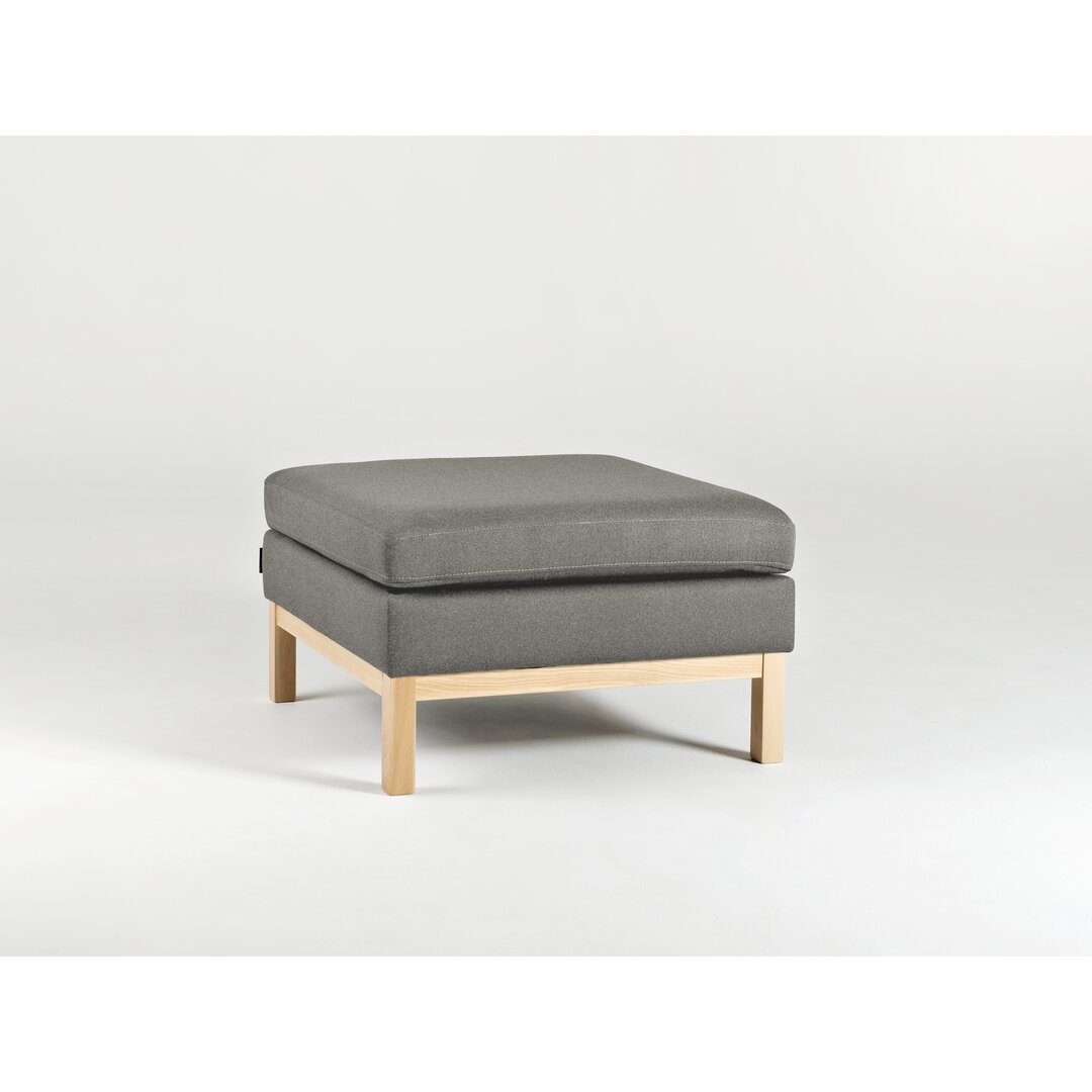 Hocker Dacarri