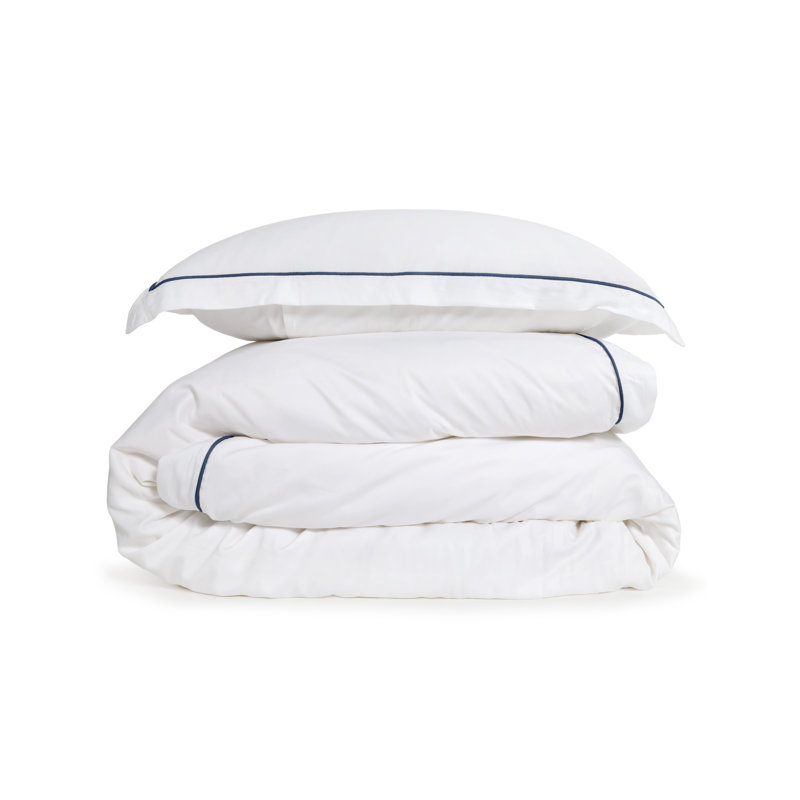 Sheena Duvet Cover, White/Navy, Queen Duvet Cover + 2 Standard Shams