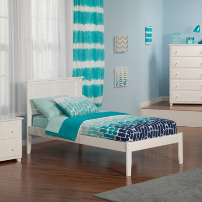 Flor Solid Wood Platform Bed