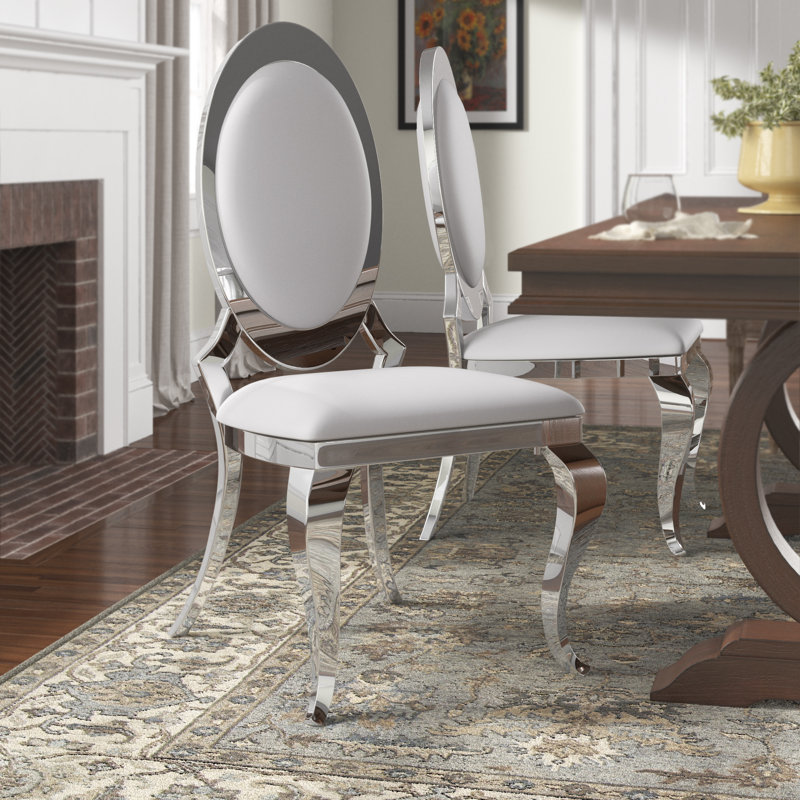 Chaise d'appoint rembourrée à dossier King Louis avec structure en acier inoxydable Amity, Noir, Argent argent