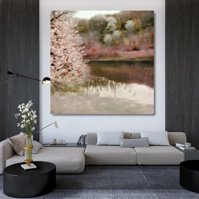Red Barrel Studio® Weisz, galerie d'art sur toile tendue Irène: Fell the Joy of Spring
