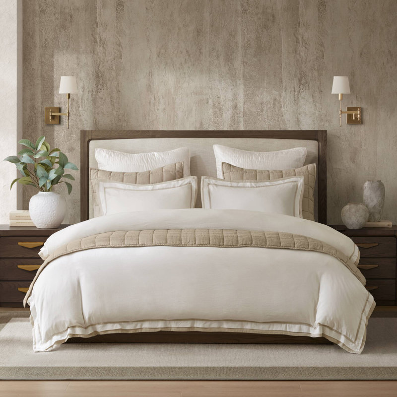 Linen Blend Double Flange 3-Piece King/Cal King Duvet Cover Set, King Duvet Cover + 2 King Pillow Shams, White/Gold