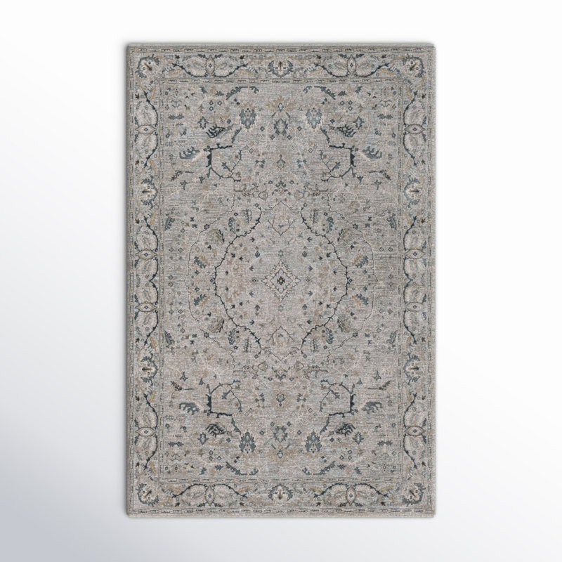 Haddad Oriental Indoor Rug, Rectangle 2' x 3'