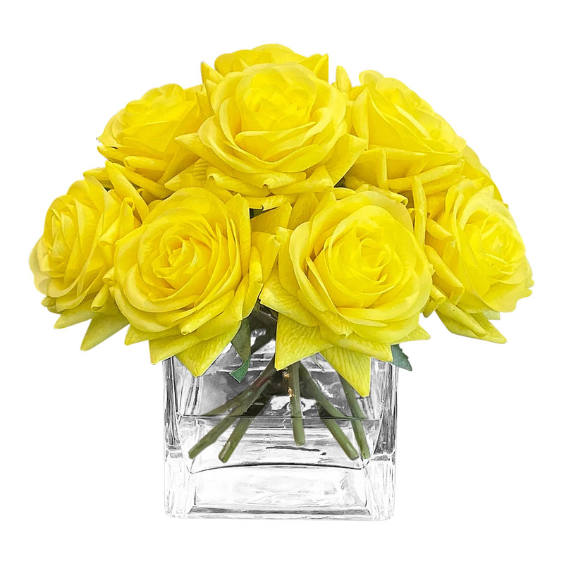 Roses dans un vase, Jaune