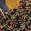 Tapis floral en laine crocheté à la main noir Kinchen-21274820