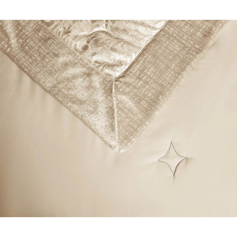 Microfiber / Polyester Bedspread with Pillow Shams, Beige, Super King Bedspread + 2 Standard Shams
