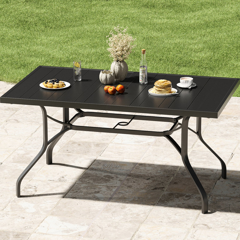 Table de salle à manger d'extérieur 60 po x 35 po avec trou pour parasol 1,57 po, métal, noir, convient aux barbecues en métal dans la cour et au bord de la piscine