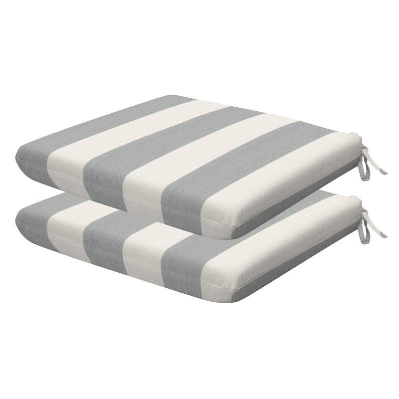 Coussin de siège d'extérieur carré Meridian, Rayure grise, L 18 po x P 17,5 po
