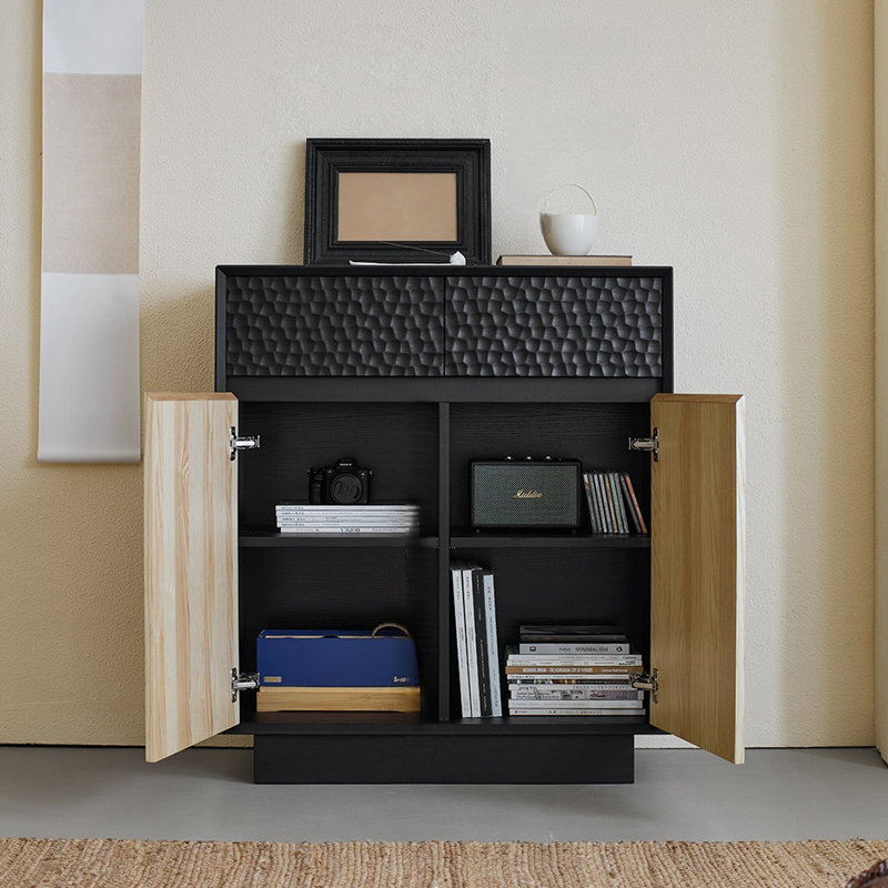 Medieval-style living room entrance cabinet