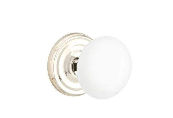 Ensemble de mortaise intérieure Emtek avec rosette régulière et bouton en porcelaine blanc glacé (droite), Nickel poli