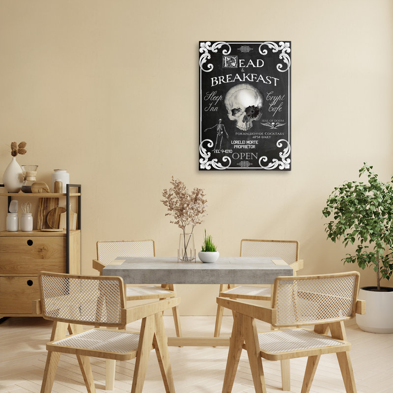 Toile morte avec crâne effrayant, conception de Sasha, H 24 po x l 16 po