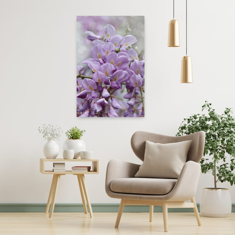 Wisteria Blossoms, art floral contemporain, H 36 po x l 24 po