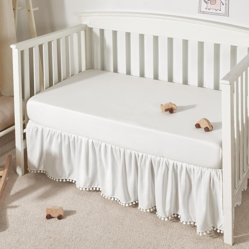 Jupe de lit de bébé pour fille