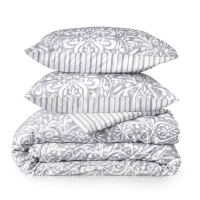 Avery Medallion Reversible Duvet Cover Set