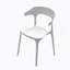 Un ensemble de 4 chaises empilées-2679251