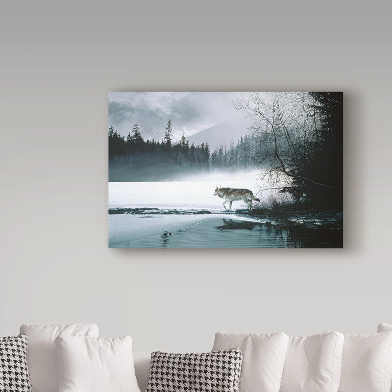 «Spring Mist Gray Wolf» par Etelca, impression sur toile tendue, H 30 po x l 47 po x P 2 po