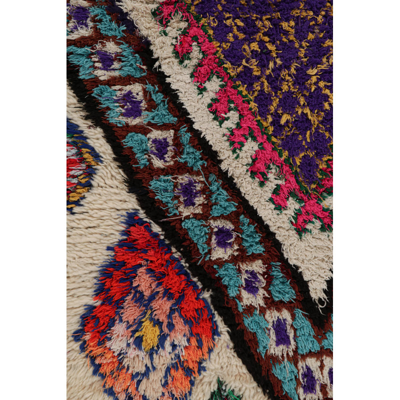 One-of-a-Kind 4'7" X 6'1" Hand Knotted Area Rug