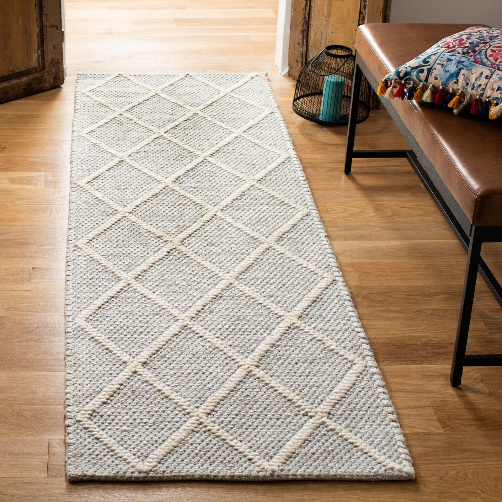 Russo Silver Ivory Flatweave Geometric Rug, Runner 2'3" x 22'