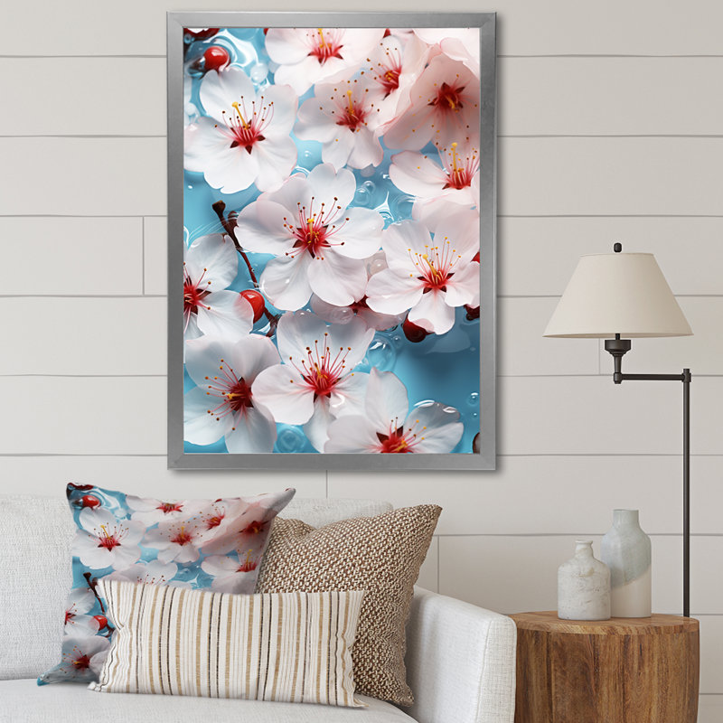 «White Cherry Blossoms Flow II», art mural cerisier en fleurs, H 32 po x l 24 po x P 1 po, Cadre simple argenté