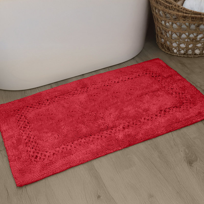 Tapis pour salle de bain Antigona, l 24 po x L 40 po, Rouge
