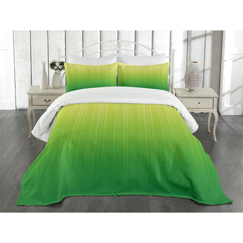 King Size White and Green Quilted Bedspread Set