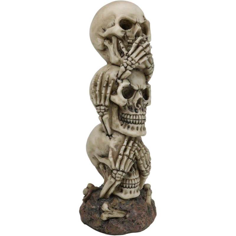 Figurine décorative triple empilable «See See Speak Speak No Evil Skulls»