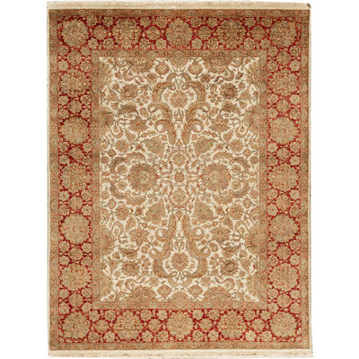 Wool Oriental Area Rug in Ivory/Rust