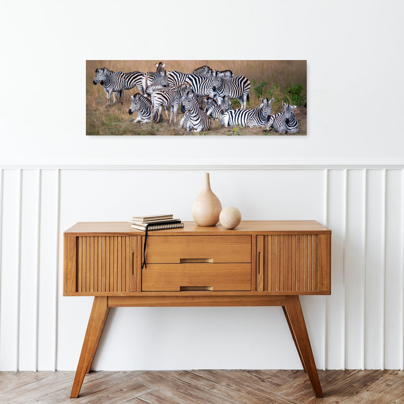Zèbres d'Afrique au repos, art zébré contemporain, faune, H 36 po x l 12 po