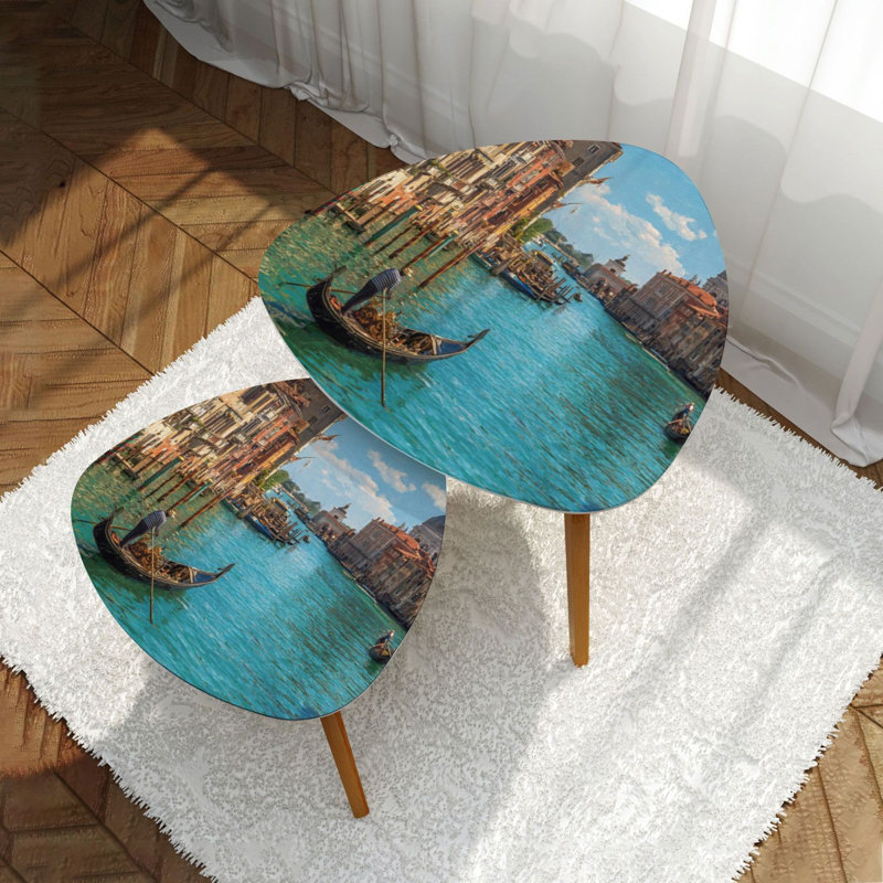 Ensemble de 2 tables basses gigognes triangulaires Santa della Venice