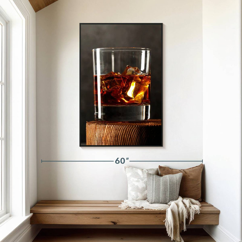 Whisky sur table rustique, 31 po x 46 po, Cadre flottant noir