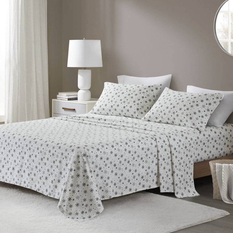Très grand drap 4 pièces avec imprimé de flocons de neige noirs, fabrication 100% flanelle de coton, surdimensionné pour les matelas de 18 po, adouci par le brossage supérieur, élastique entièrement ajusté, pré-rétréci pour l'ajustement, contient