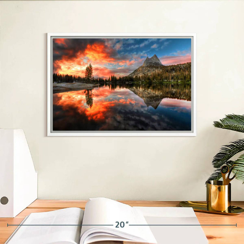 Coucher de soleil au parc Yosemite, Cadre flottant blanc, 13 po x 9 po
