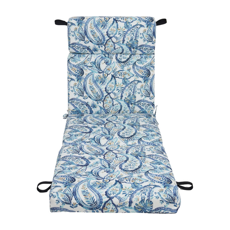 Coussin de chaise longue d'extérieur 72 po x 24 po, Blanc / cachemire lapis Faylinn