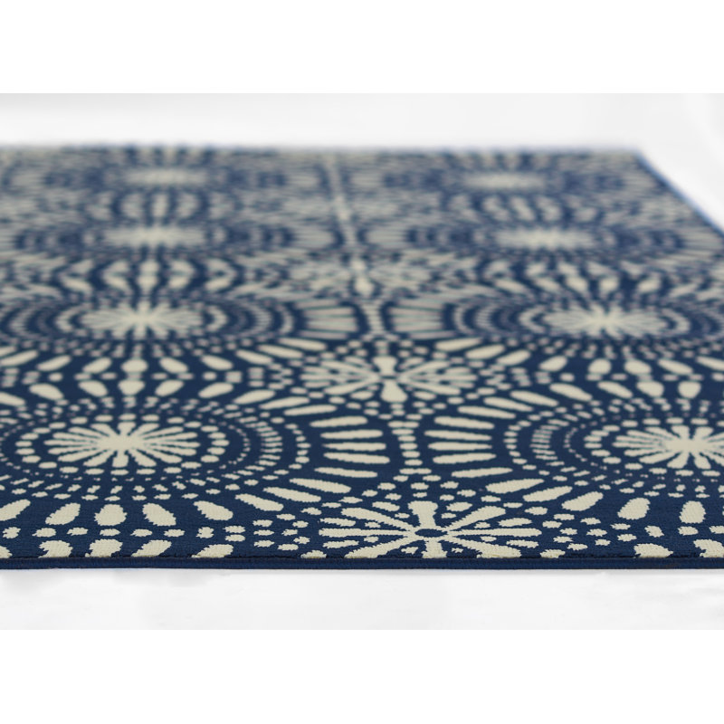 Tapis bleu marine en polypropylène tissé à la machine Jaymeir, Rectangle 5 pi 3 po x 7 pi 6 po
