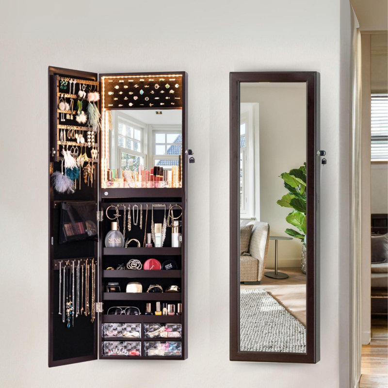 Armoire à bijoux, Brun