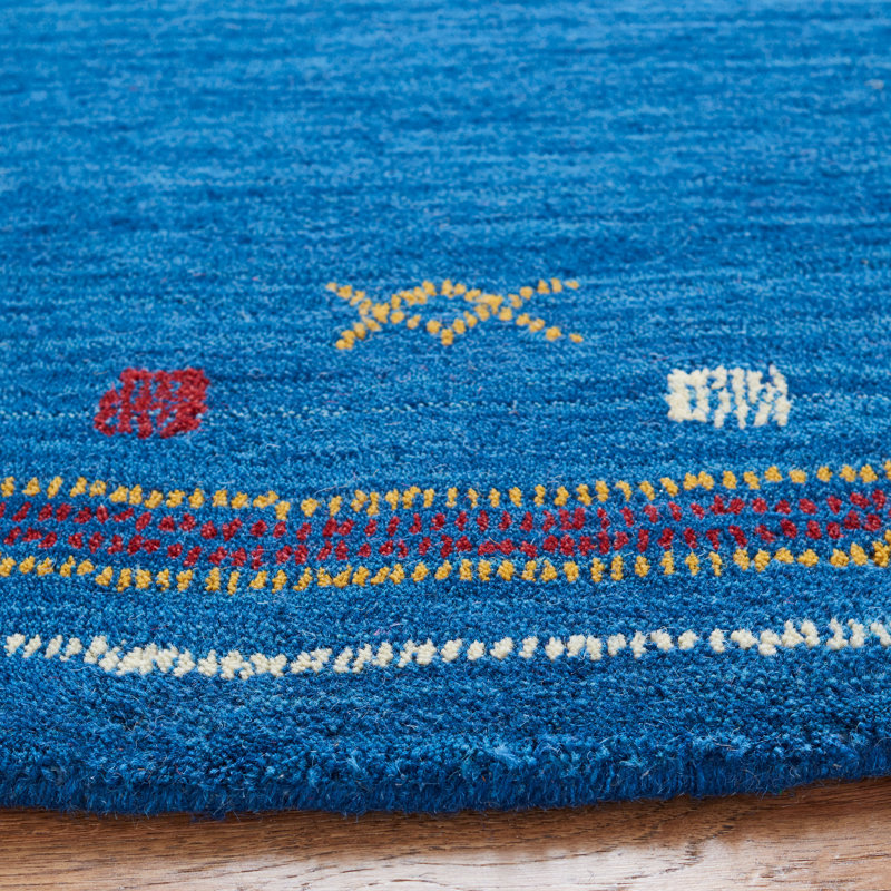 Tapis bleu Danette, Rond 6 pi