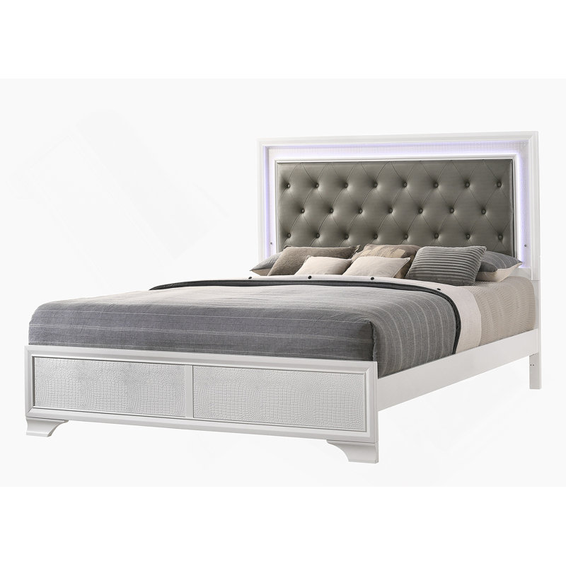 Crocodile blanc moderne avec revêtement en peau de crocodile 1pc