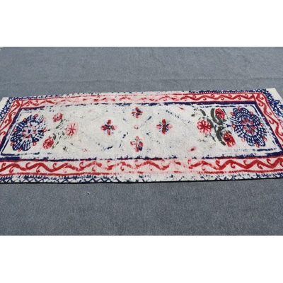 Tapis blanc Oushak idéal pour les couloirs de cuisine et de bureau fabriqués en Turquie et offrant un attrait rétro
