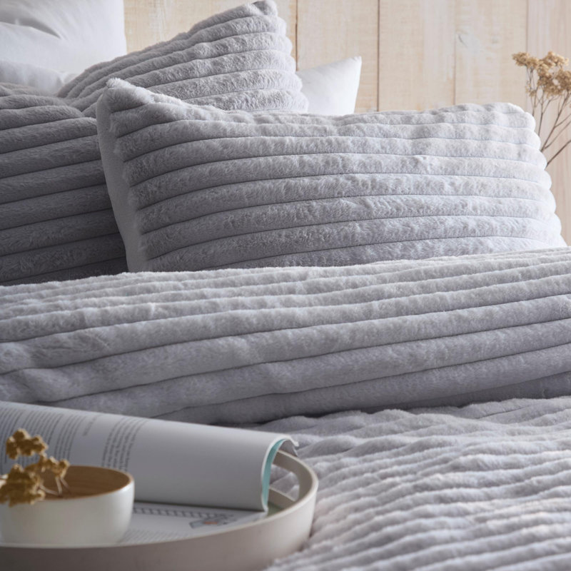 100% Polyester Striped Duvet Cover Set with Pillowcases, Single Duvet Cover + 1 Standard Pillowcase, Grey