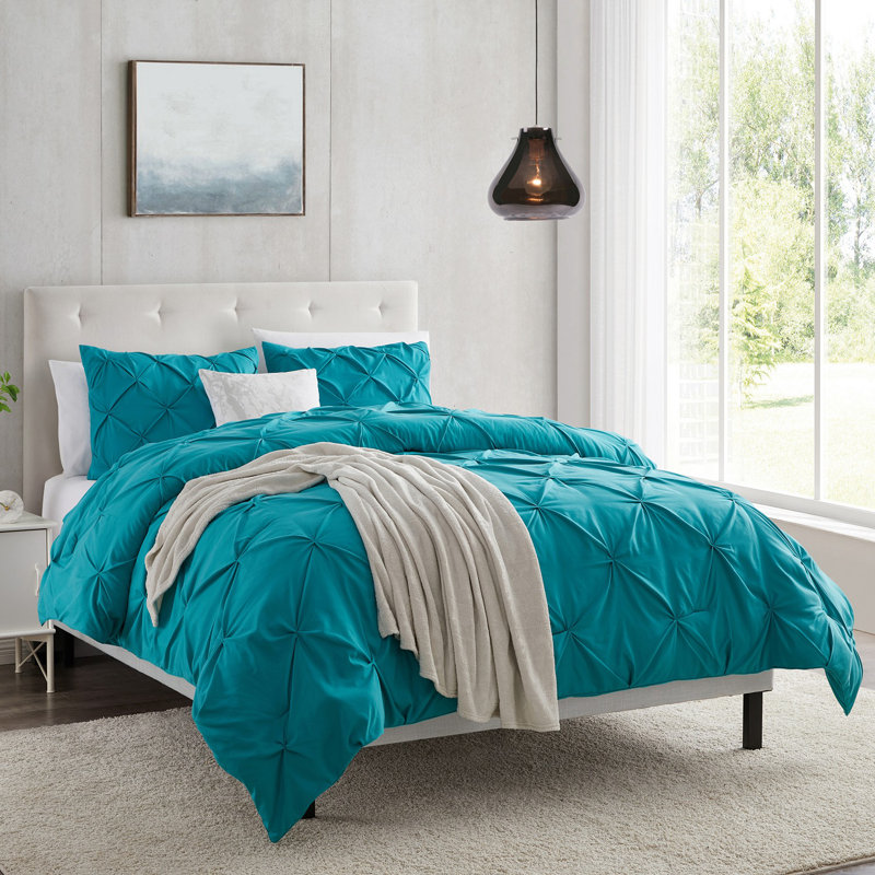 Comforter, Queen Comforter + 2 Standard Shams, Teal