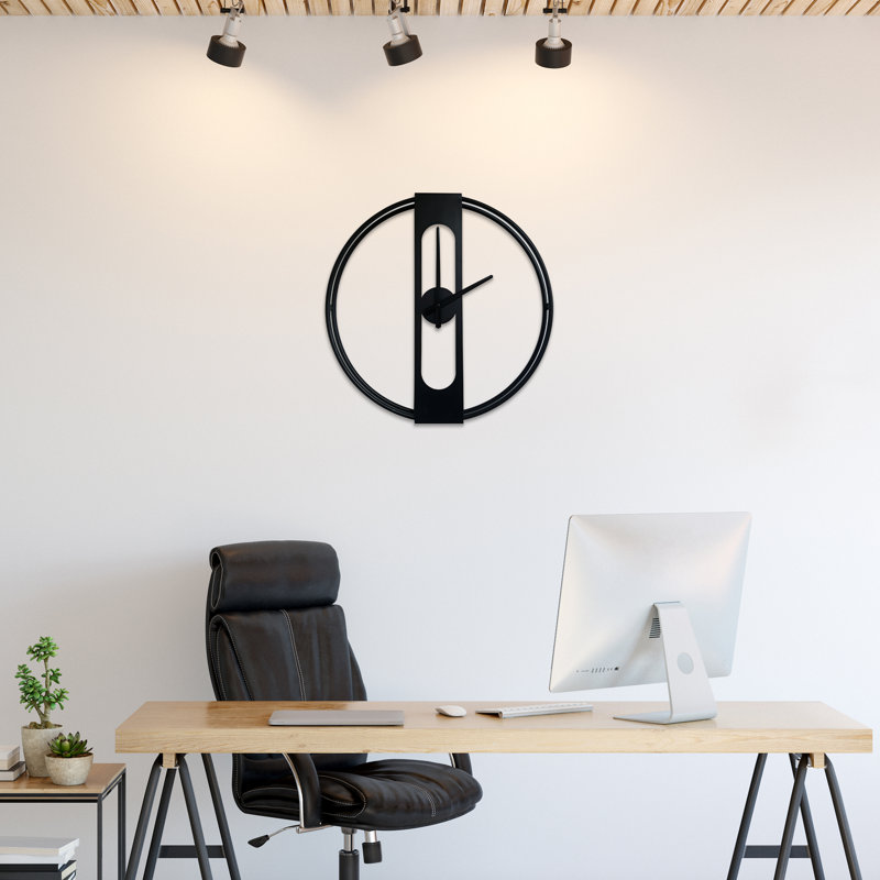 Braylah Metal Wall Clock