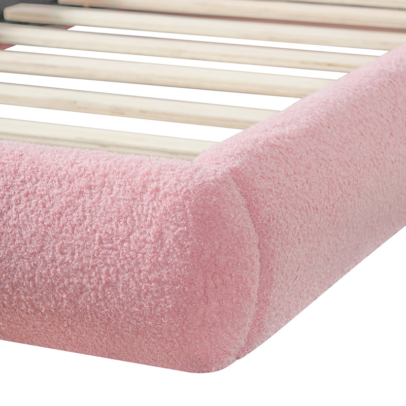 Lit plateforme tapissier Cleary, Pink Fleece