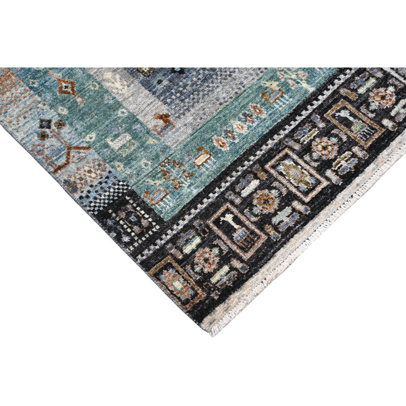 Aryana Wool Southwestern Area Rug