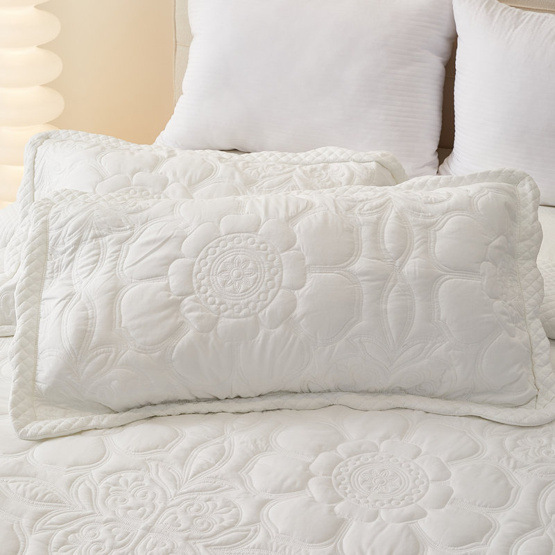 Ensemble de courtepointe très grand classique à motif floral de couleur unie très grand californien (blanc 120 po x 120 po)