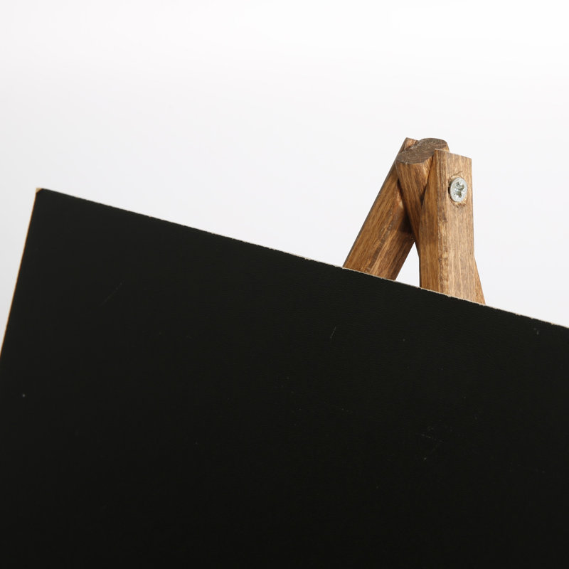 Mini tableau noir sur pied H 8,26 po x l 11,8 po