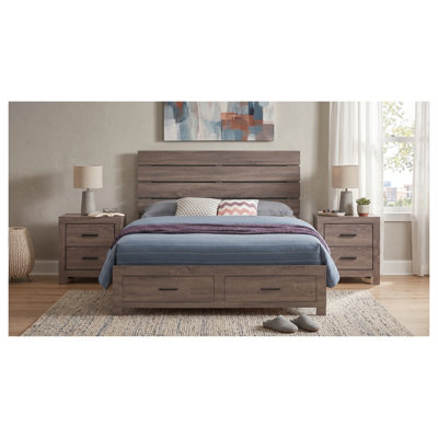 Ensemble de chambre à coucher Kingsley Barrel Oak Queen 3 pièces avec lit plateforme et deux tables de chevet